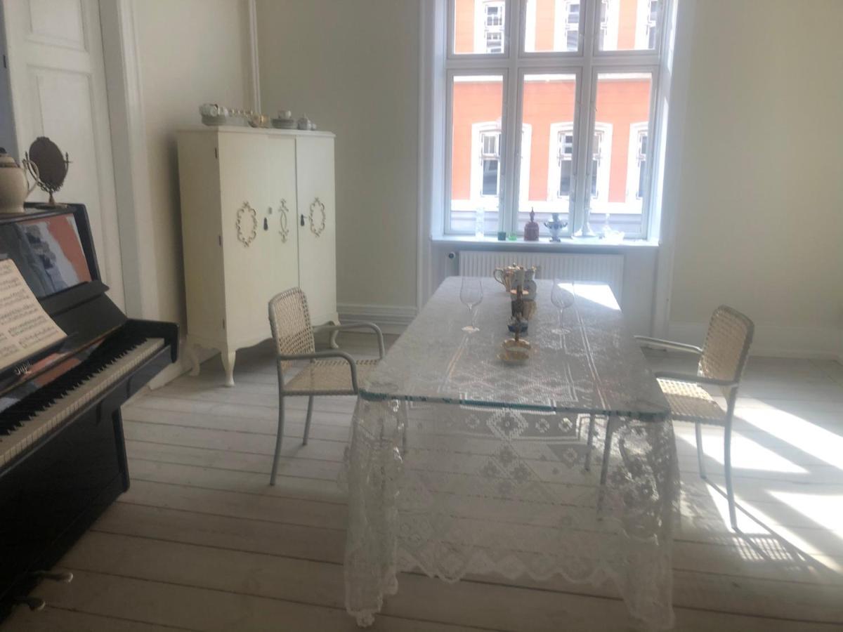 Outhentic Apartment 哥本哈根 外观 照片